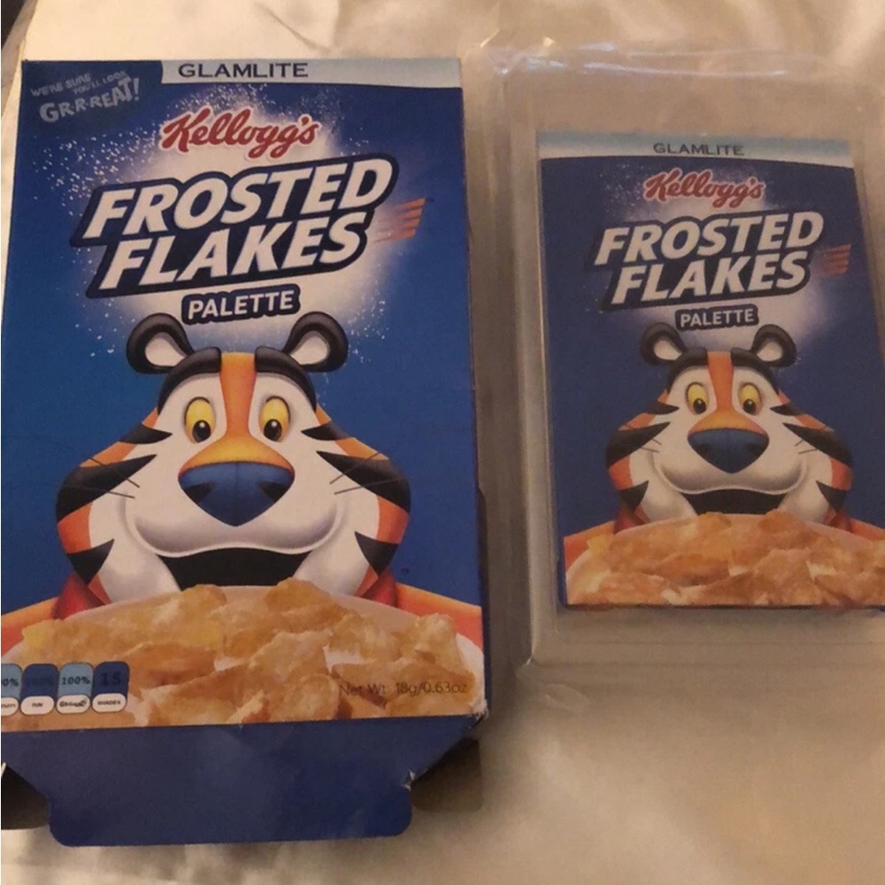 Glamlite x Frosted Flakes 15 Pan Eyeshadow Palette 18g Sealed NIB